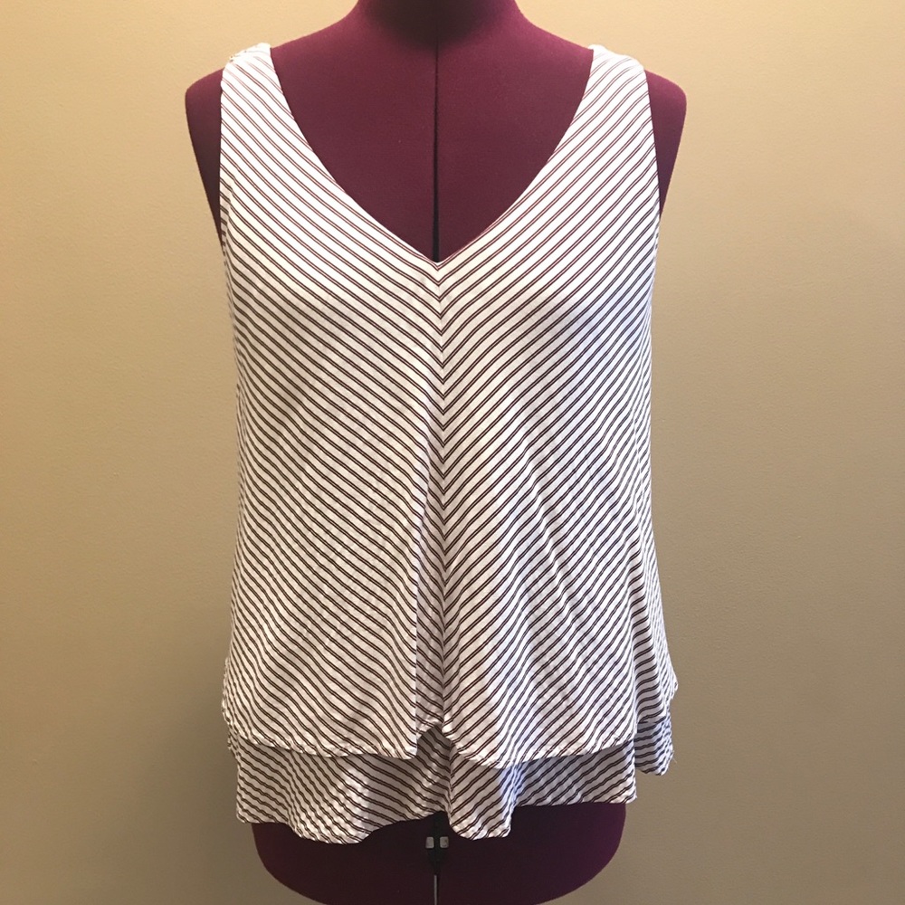 Layered v neck tank